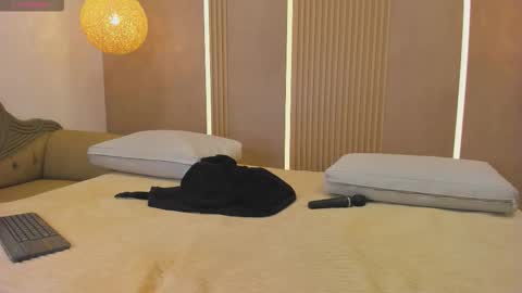 Anto online show from December 2025 09:10:02 PM