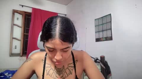 Snapshot of antoniabloom chatting on October 2025 01:50:02 AM Antonia online show from October 2025 01:50:02 AM