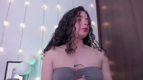 Antonia online show from September 2025 02:16:02 AM