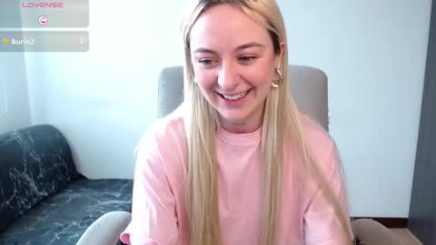 Antonia online show from January 2025 04:00:02 PM