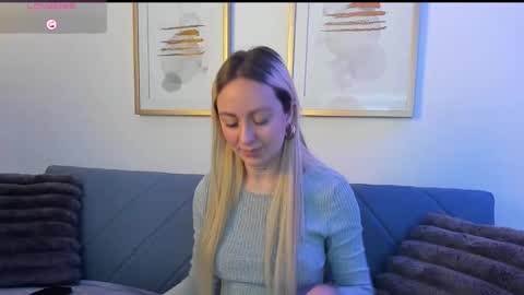 Antonia online show from March 2025 12:39:02 PM