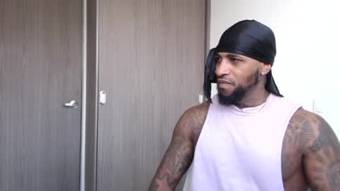 antwanblack11 online show from November 2025 05:12:02 PM