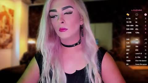 Snapshot of any_sophia chatting on September 2025 04:06:02 PM MissSophiaSpecter online show from September 2025 04:06:02 PM