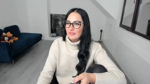 Anya online show from January 2026 04:28:01 AM