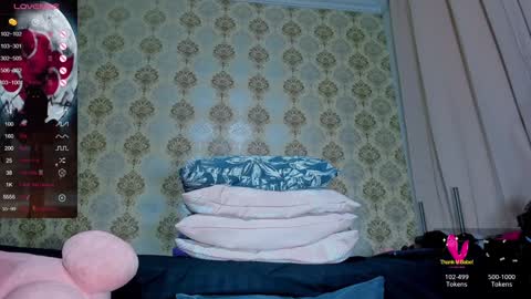 Snapshot of anya_weisz chatting on February 2025 10:28:02 PM Camila online show from February 2025 10:28:02 PM