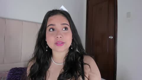 I am Anya online show from January 2025 06:01:01 AM