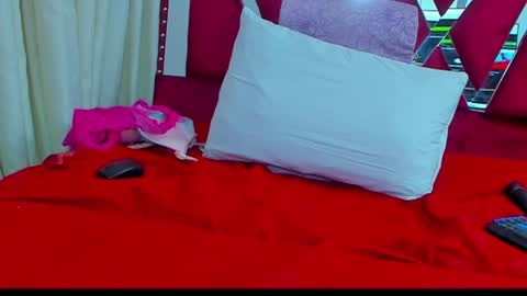 Snapshot of anyelamature chatting on December 2024 08:00:01 AM Anyela online show from December 2024 08:00:01 AM