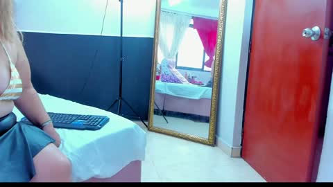 Snapshot of anyelamature chatting on December 2024 12:22:01 PM Anyela online show from December 2024 12:22:01 PM