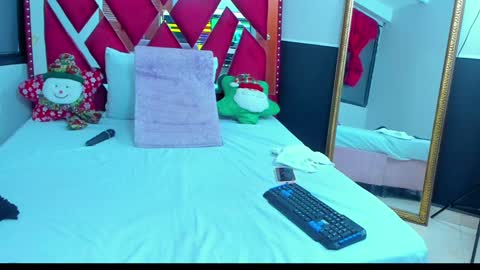 Snapshot of anyelamature chatting on December 2024 10:42:02 AM Anyela online show from December 2024 10:42:02 AM