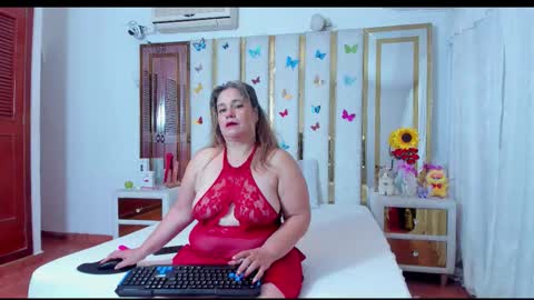 Snapshot of anyelamature chatting on October 2025 02:34:02 AM Anyela online show from October 2025 02:34:02 AM