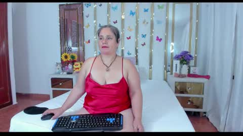 Snapshot of anyelamature chatting on November 2025 03:07:01 AM Anyela online show from November 2025 03:07:01 AM