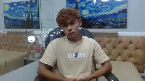 anyelotwink online show from December 2025 12:01:01 PM