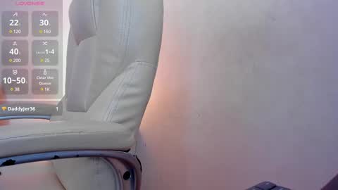 Anyi online show from February 2025 03:29:01 PM