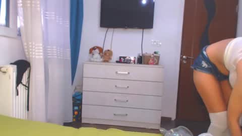 Snapshot of anysadoll chatting on January 2025 05:40:01 AM An online show from January 2025 05:40:01 AM