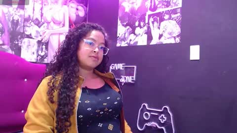 Any  online show from December 2025 12:36:01 PM