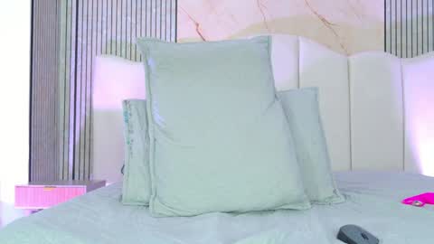 Chelmi online show from May 2026 11:58:02 AM