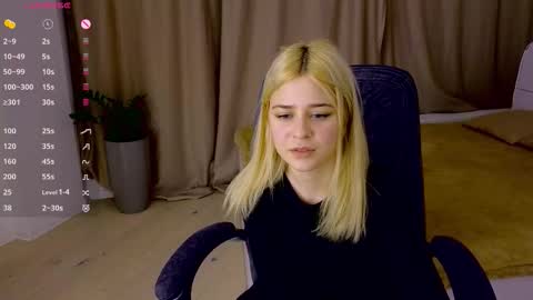 ApheliaStar online show from January 2026 03:48:02 PM