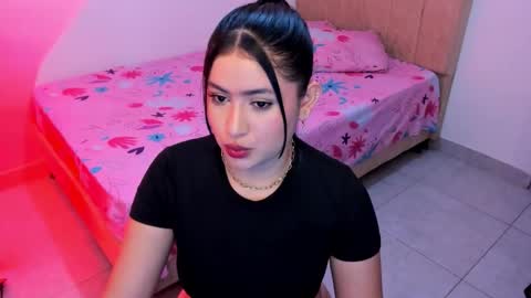 Snapshot of aphril_cavalli chatting on February 2026 01:16:02 AM Aphril online show from February 2026 01:16:02 AM