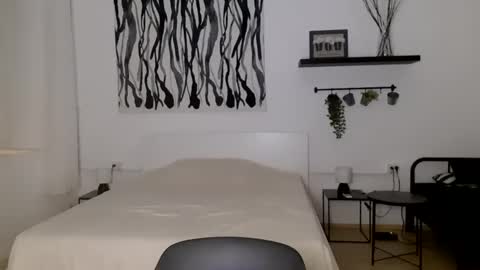 apollobest77 online show from December 2024 06:10:01 PM