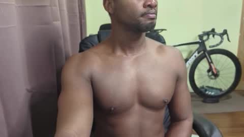 apollodarkmn online show from December 2025 06:02:01 PM