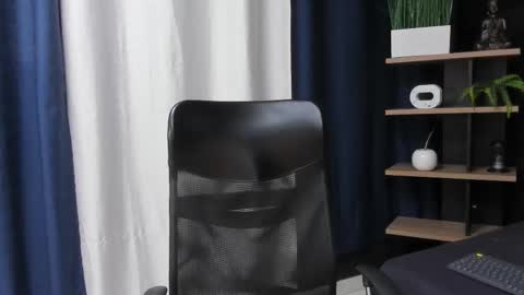 Apolo online show from December 2025 12:27:01 AM