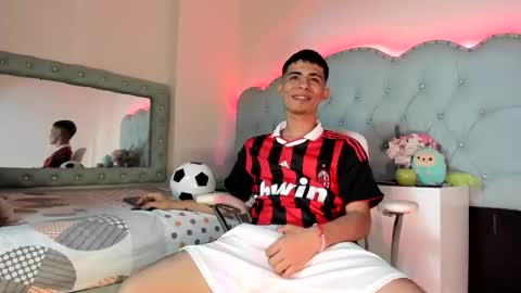 Apolo Richards online show from February 2026 07:54:02 PM