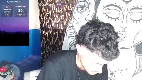 Snapshot of apolo_s chatting on December 2024 04:05:02 PM Andres online show from December 2024 04:05:02 PM