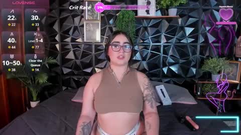 apprilfoxx online show from November 2025 03:05:02 PM