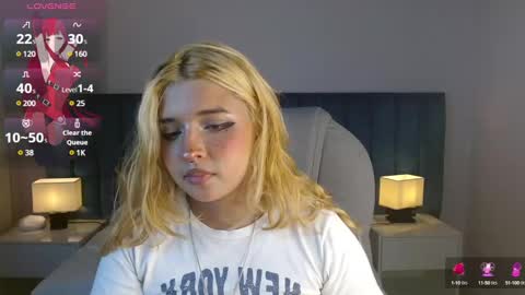 Snapshot of april__bunny chatting on January 2025 08:56:01 PM April Bunny online show from January 2025 08:56:01 PM
