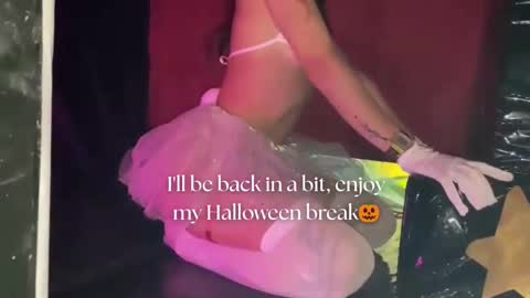   online show from October 2025 12:05:02 PM