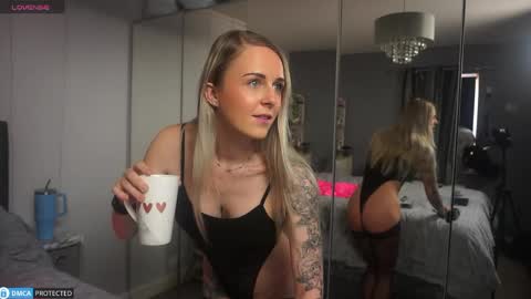 Snapshot of april_flix chatting on May 2026 10:09:01 AM April Flix online show from May 2026 10:09:01 AM