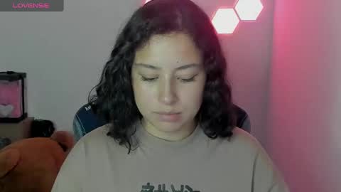 Snapshot of aqua_emilly chatting on December 2024 12:23:01 AM aqua emilly online show from December 2024 12:23:01 AM