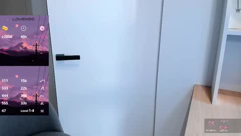 aquilaris online show from November 2025 01:10:01 PM