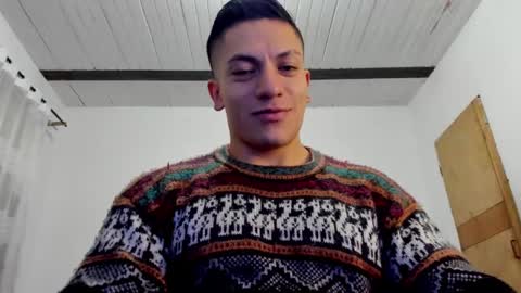 Snapshot of aquiles_51 chatting on December 2024 01:36:01 AM Jonathan online show from December 2024 01:36:01 AM