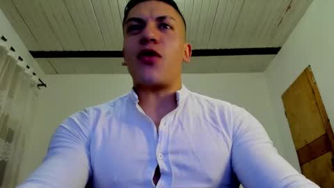 Snapshot of aquiles_51 chatting on January 2025 11:12:01 PM Jonathan online show from January 2025 11:12:01 PM