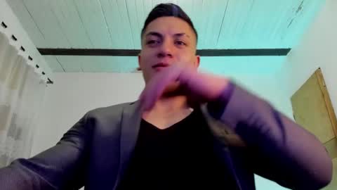Snapshot of aquiles_51 chatting on February 2025 11:36:02 PM Jonathan online show from February 2025 11:36:02 PM