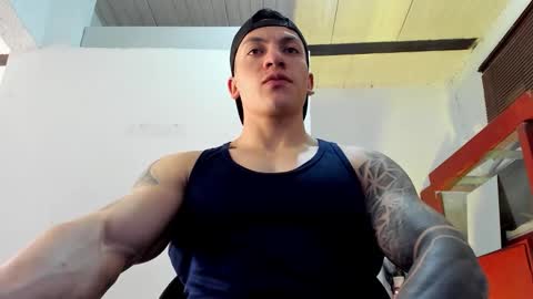 Snapshot of aquiles_51 chatting on September 2025 07:59:01 PM Jonathan online show from September 2025 07:59:01 PM