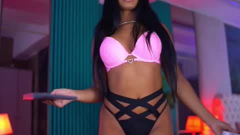 Snapshot of arabellaposh chatting on October 2025 04:57:02 AM arabellaposh online show from October 2025 04:57:02 AM