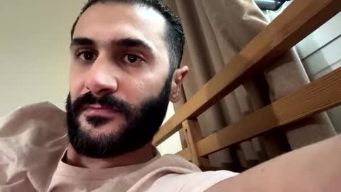 Snapshot of arabhairy90 chatting on December 2024 01:10:01 PM hairycub online show from December 2024 01:10:01 PM