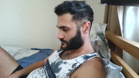 Snapshot of arabhairy90 chatting on December 2024 09:40:02 AM hairycub online show from December 2024 09:40:02 AM