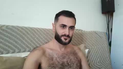 Snapshot of arabhairy90 chatting on December 2024 08:17:02 AM hairycub online show from December 2024 08:17:02 AM