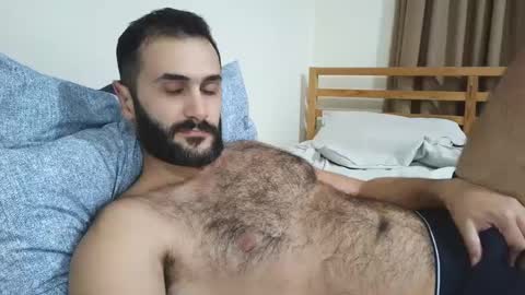 Snapshot of arabhairy90 chatting on February 2025 03:27:01 PM hairycub online show from February 2025 03:27:01 PM
