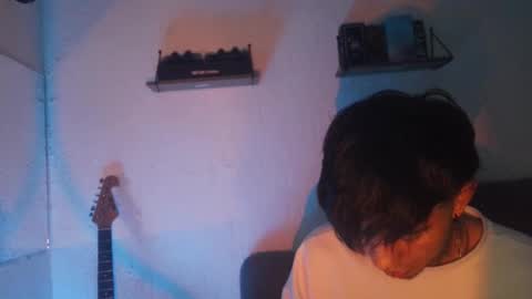 Ares online show from October 2025 04:34:01 AM