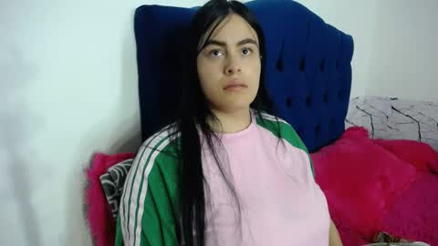 Snapshot of ari_coohachelaa chatting on April 2026 08:21:01 PM ARIANNA online show from April 2026 08:21:01 PM