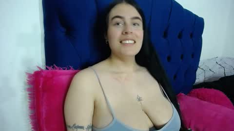 Snapshot of ari_coohachelaa chatting on June 2026 04:36:02 AM ARIANNA online show from June 2026 04:36:02 AM
