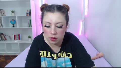 Snapshot of ari_rossee_ chatting on January 2025 03:13:01 AM online show from January 2025 03:13:01 AM