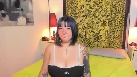 Snapshot of aria_and_orien chatting on September 2025 11:21:01 AM aria y orien online show from September 2025 11:21:01 AM