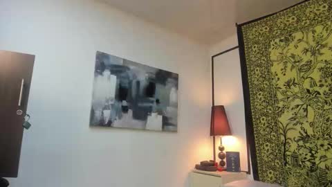 Snapshot of aria_and_orien chatting on November 2025 10:59:01 AM aria y orien online show from November 2025 10:59:01 AM