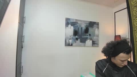 Snapshot of aria_and_orien chatting on December 2025 10:57:02 AM aria y orien online show from December 2025 10:57:02 AM