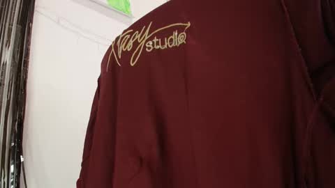 aria_arthur online show from November 2025 06:01:02 PM